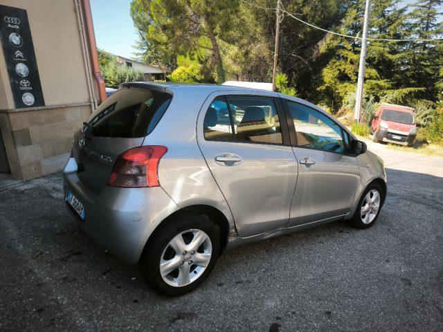 TOYOTA Yaris 1.3 5 porte Sol