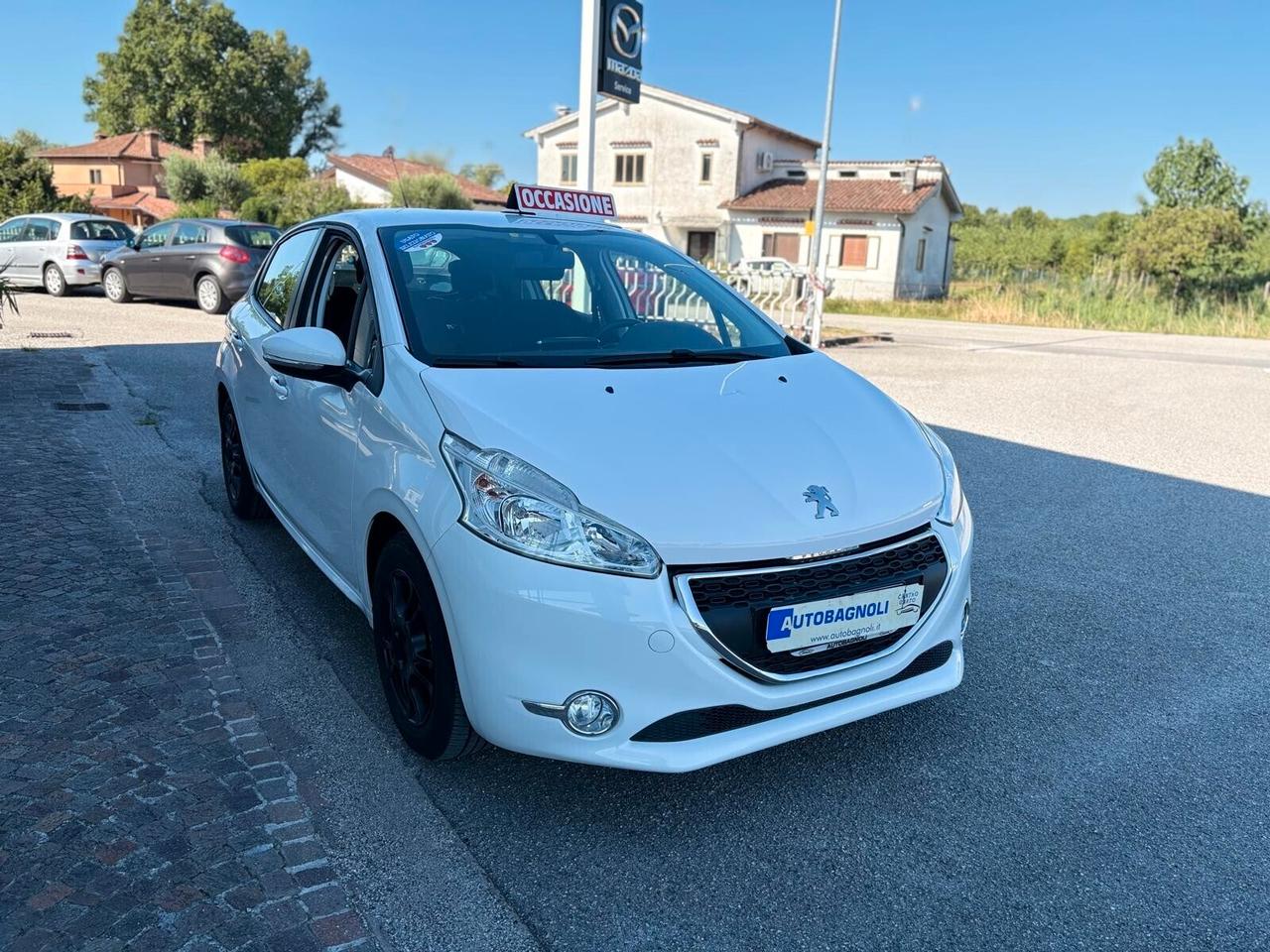 Peugeot 208 ACTIVE 1.2 VTi 82 CV 5 porte 51000 KM