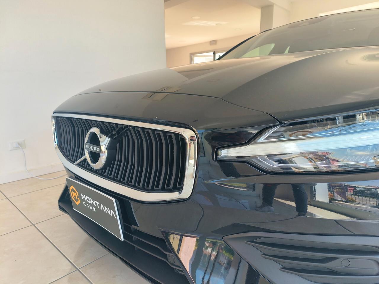 Volvo V60 B4 (d) Geartronic Momentum Business