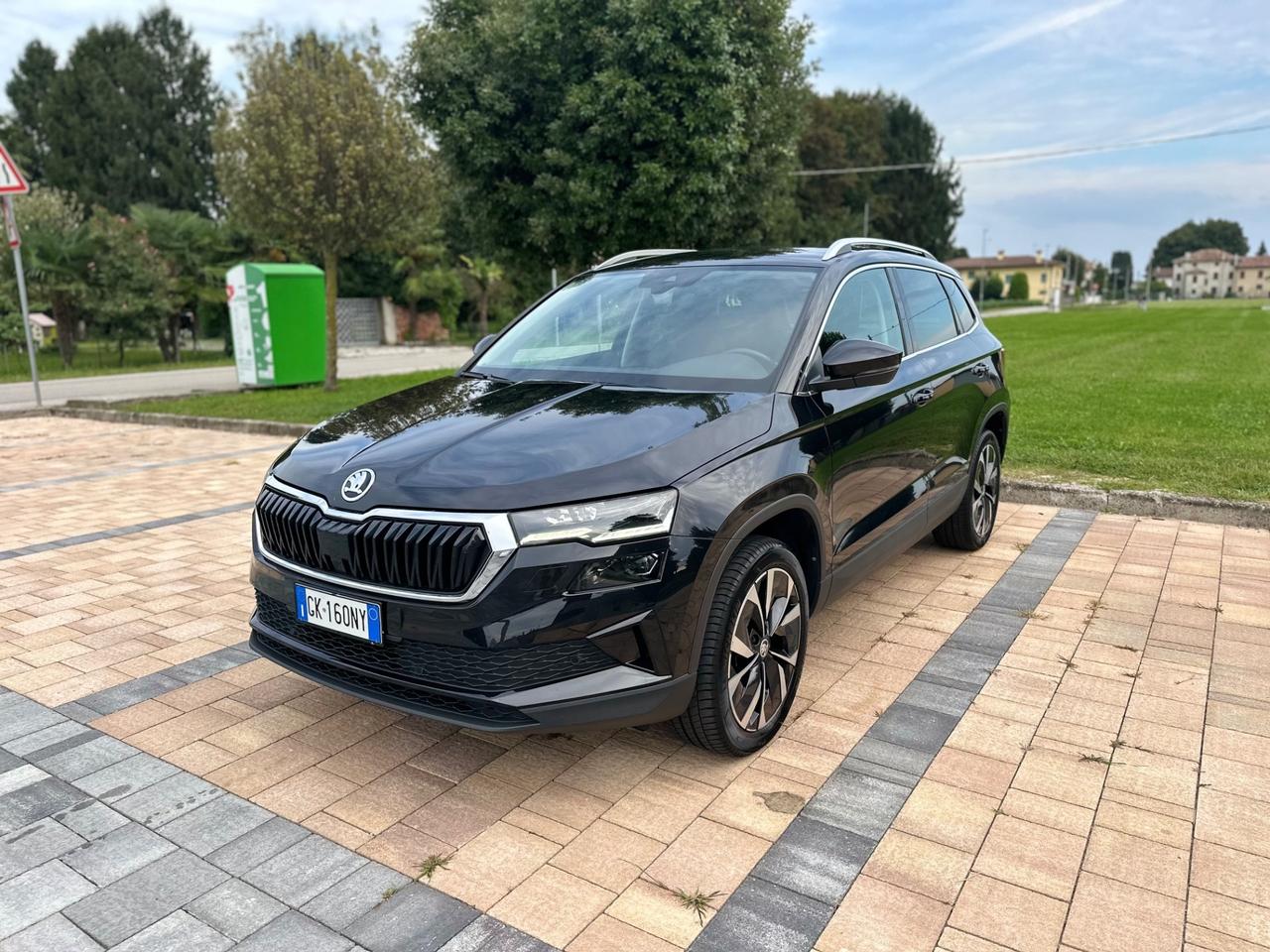 Skoda Karoq 2.0 TDI EVO SCR 115 CV DSG SportLine UNICO PROPIETARIO , NEOPATENTATI
