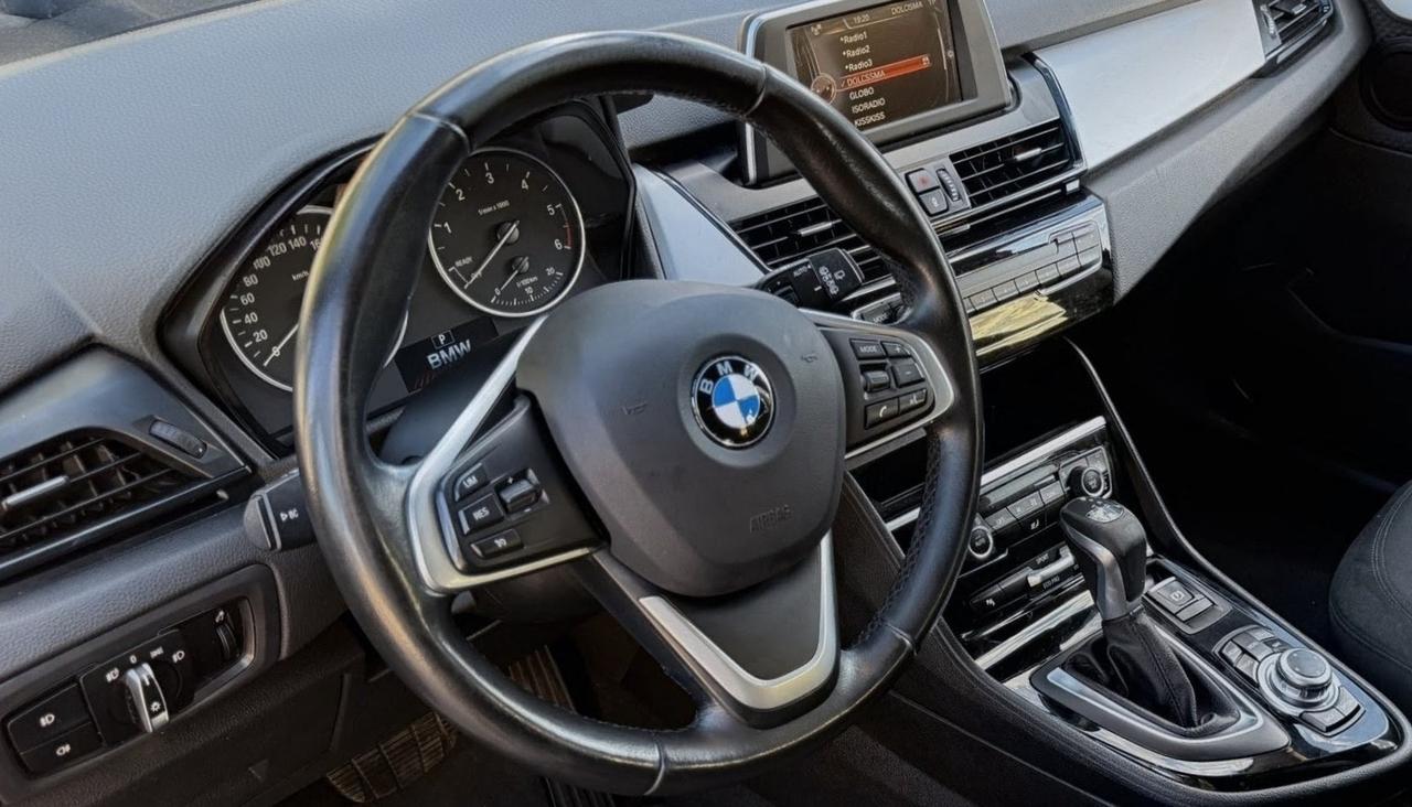 Bmw 218d Active Tourer Luxury