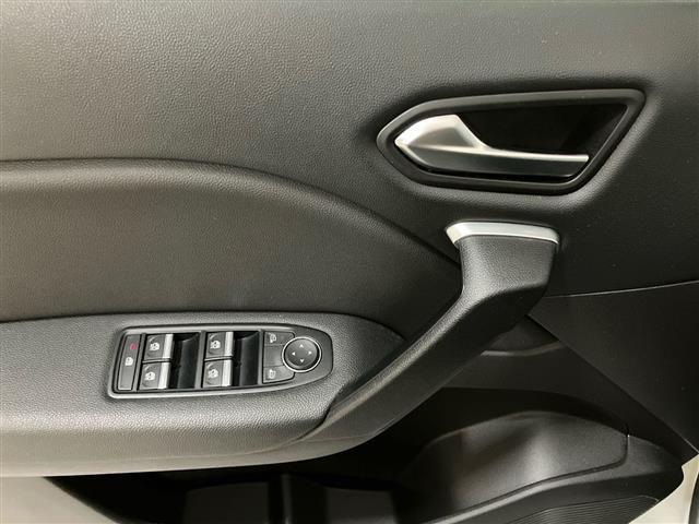 RENAULT Captur 1.6 E-TECH Hybrid Techno Fast Tr. Auto 145