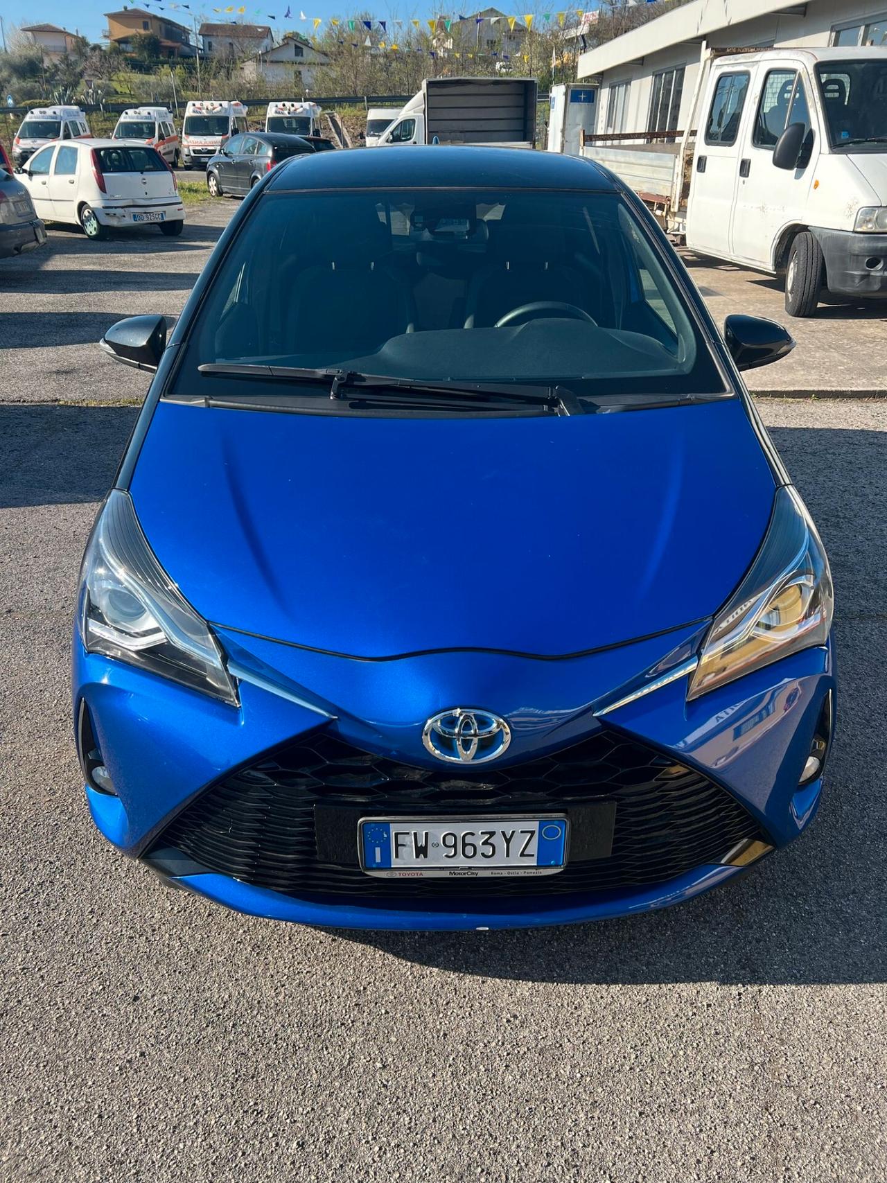 Toyota Yaris HYBRID