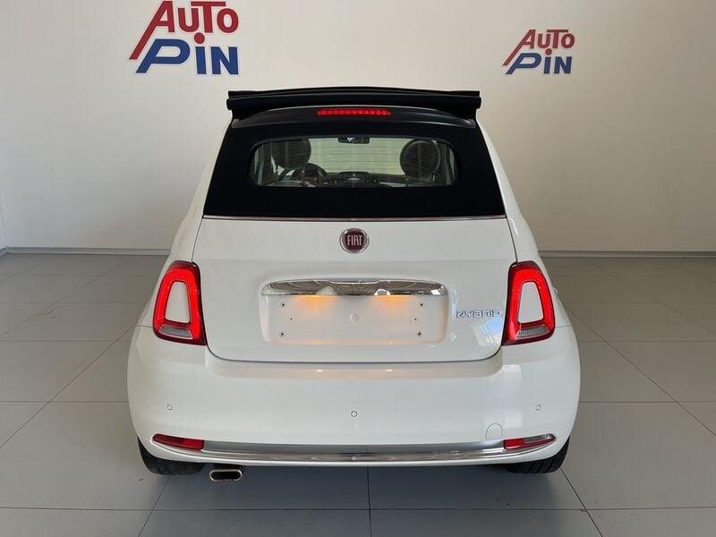 FIAT 500C 1.0 Hybrid Dolcevita