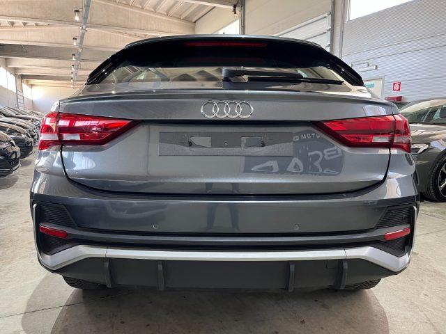 AUDI Q3 SPB Sportback 35 TFSI Stronic S line "18 Sline LED