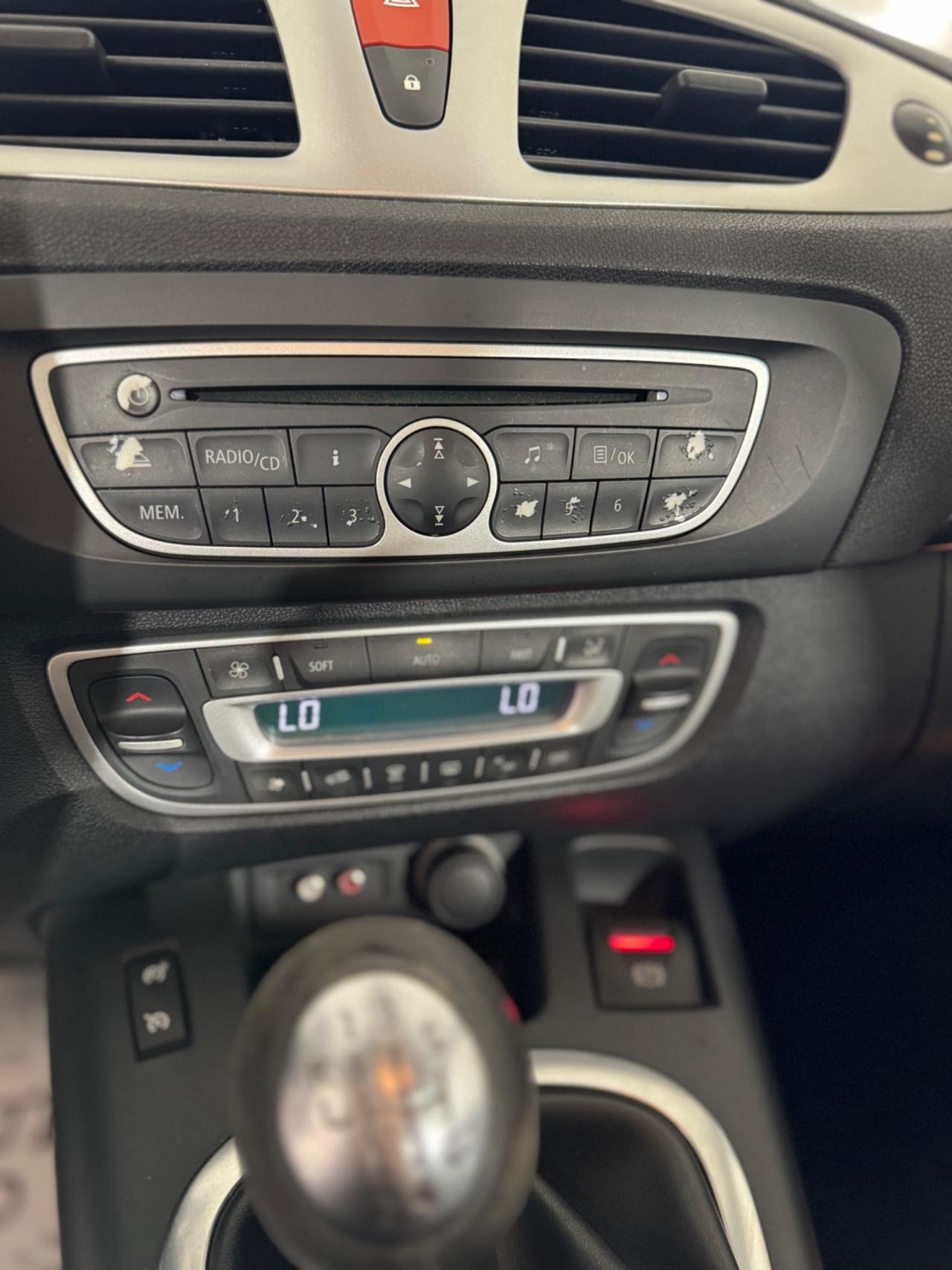 Renault Scenic Scénic X-Mod 1.4 TCe Luxe
