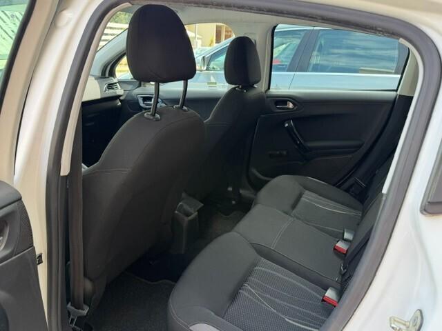 Peugeot 208 1.2 VTi 82 CV 5 porte Active
