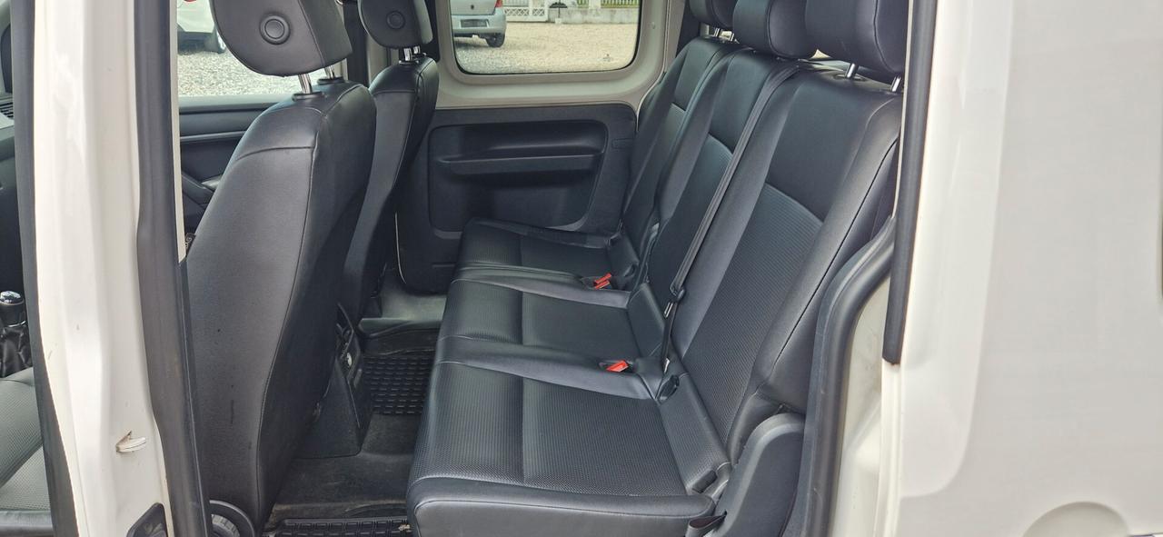Volkswagen Caddy Pianale Ribassato 2.0 TDI 150 CV 7posti Highline 7posti