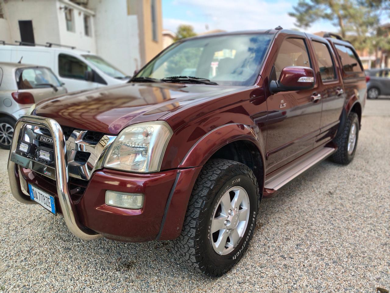 Isuzu D-Max 3.0 TD 4WD LS Aut. + Gancio