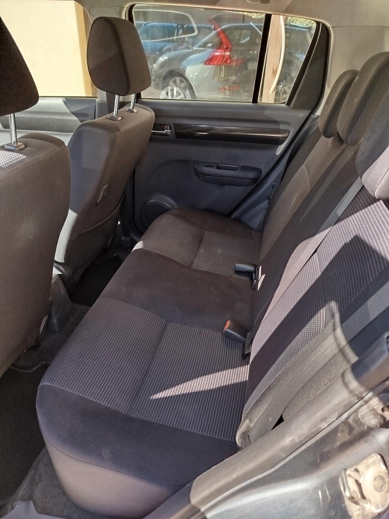 Suzuki Swift 1.3 4x4 5p. GL