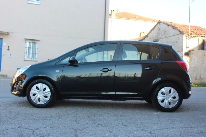 Opel Corsa 1.3 CDTI 75CV 5 porte Elective CONDIZIONI DA AUTO NUOVA UNICO UTILIZZATORE