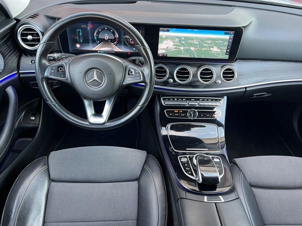 Mercedes-Benz E 220 d S.W. Auto Premium AMG