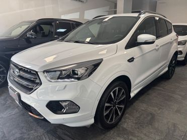 Ford Kuga 1.5 TDCI 120 CV ST-Line
