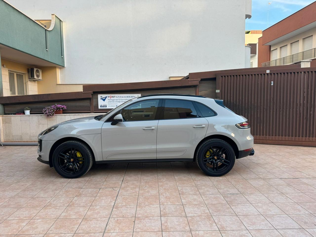 Porsche Macan 2.0 245CV GESSO TETTO