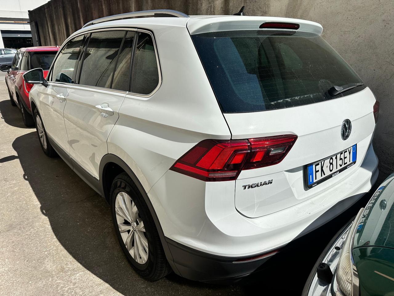 Volkswagen Tiguan 1.4 TSI Business BlueMotion Technology - Autonavigli