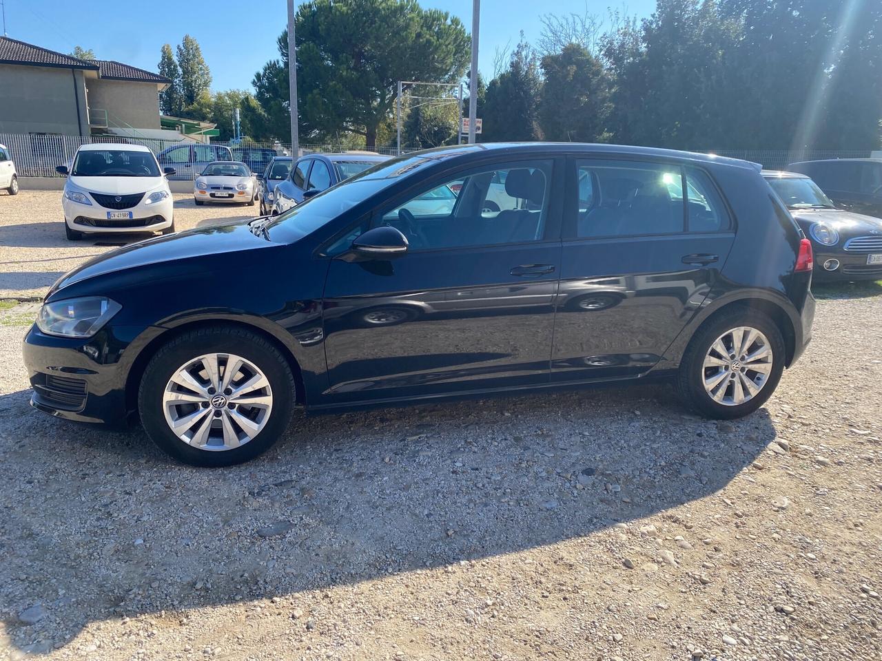 VOLKSWAGEN GOLF 1.6 DIESEL SERIE SETTE