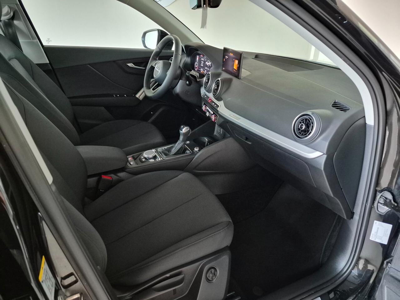 Audi Q2 35 TFSI S-TRONIC MATRIX APPLE CAR PLAY/ANDROID AUTO RETROCAMERA ACC RICARIA WIRELESS VIRTUAL COCKPIT