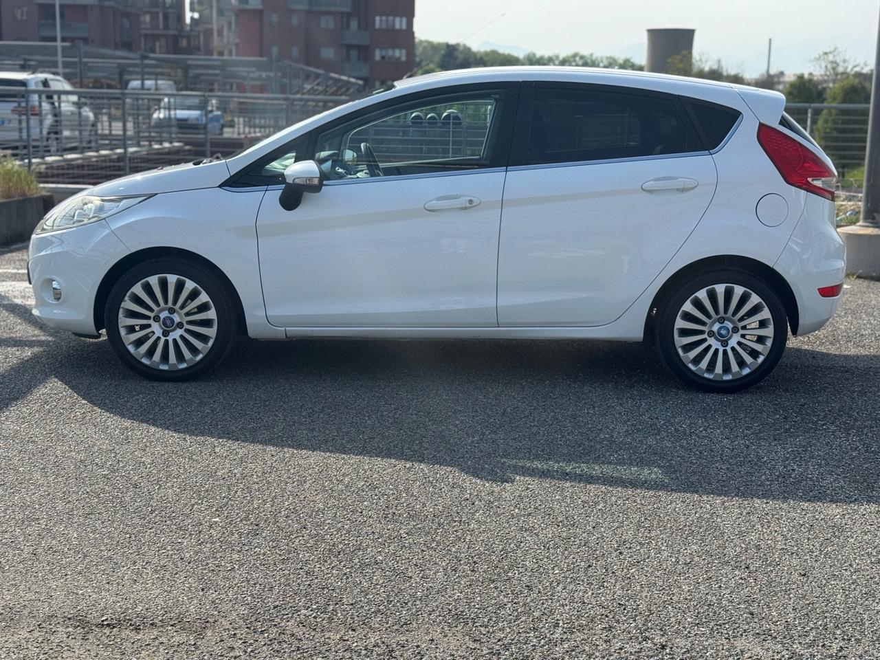 Ford Fiesta 1.2 82 CV 5 porte Titanium