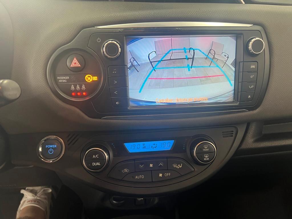Toyota Yaris 1.5 Hybrid 5 porte Active