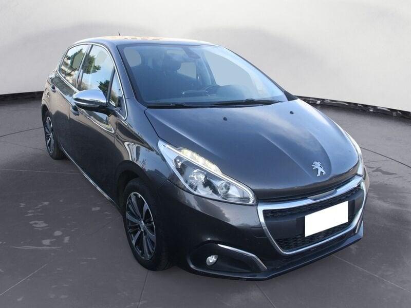 Peugeot 208 Allure PureTech 82cv