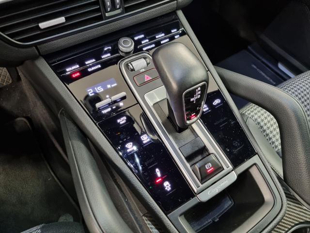 PORSCHE Cayenne 3.0 V6 PackSportAlleggerito