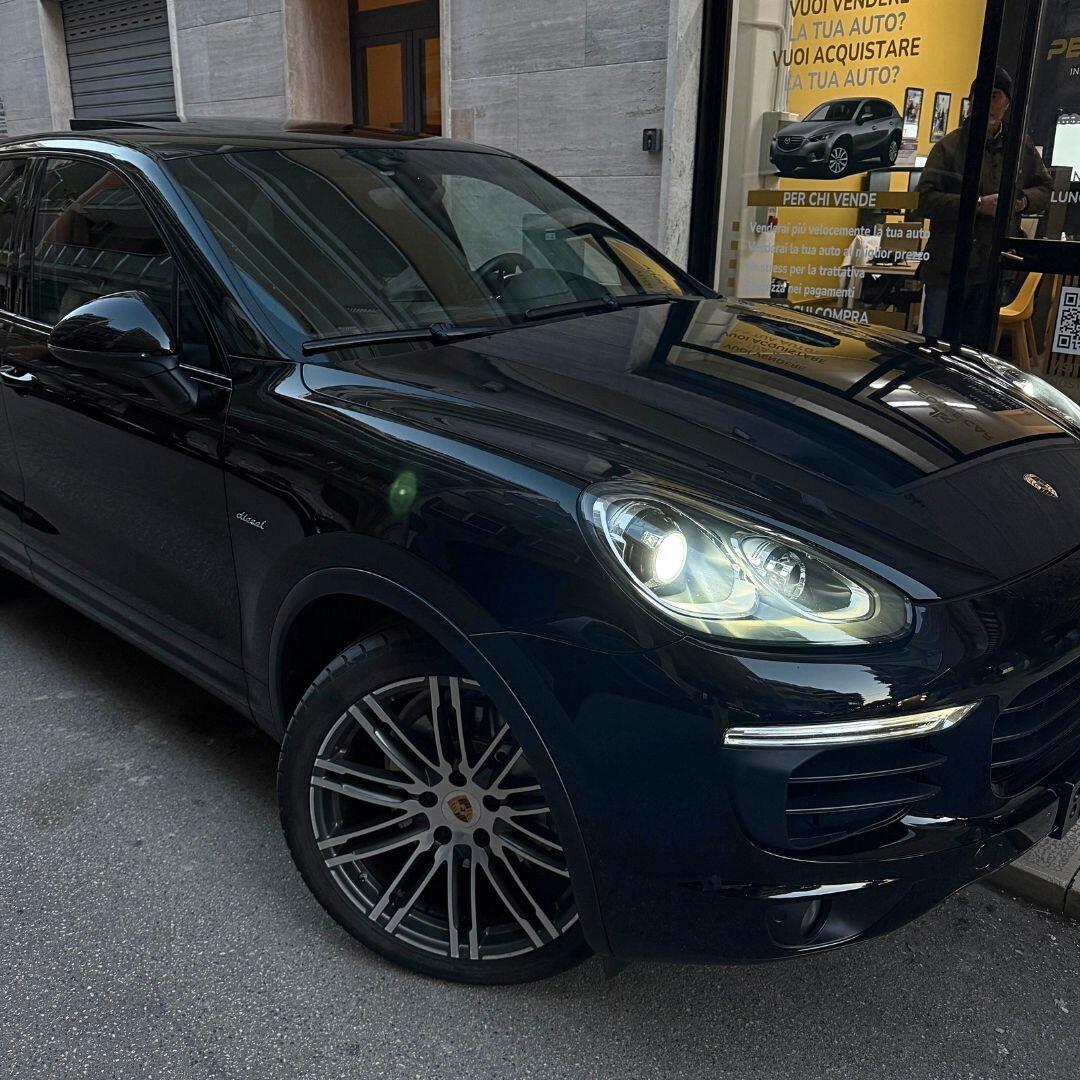Porsche Cayenne 3.0 V6 262cv **FULL OPTIONAL**