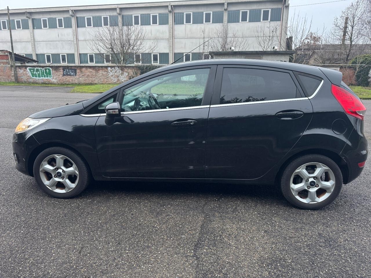 Ford Fiesta 1.4 TDCi 70CV Titanium “da vedere “