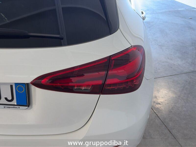 Mercedes-Benz Classe A - W177 2023 A 180 d Progressive Advanced Plus auto