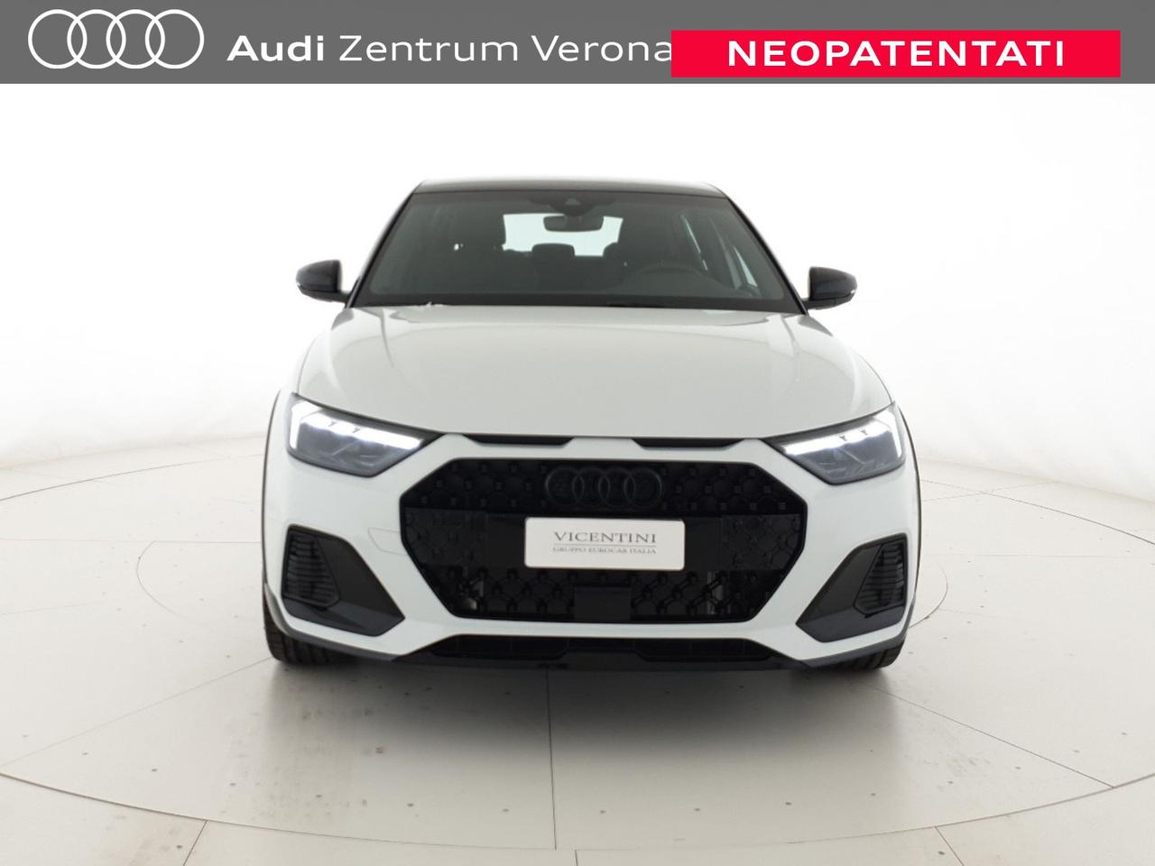 Allstreet 30TFSI 116CV S tronic Identity Contrast