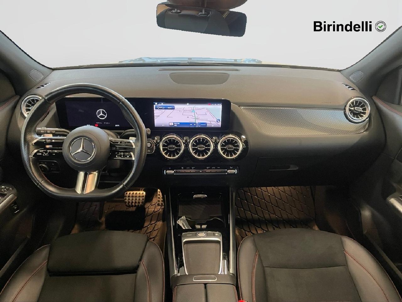 Mercedes-Benz GLA (H247) - GLA 180 d Automatic AMG Line Premium