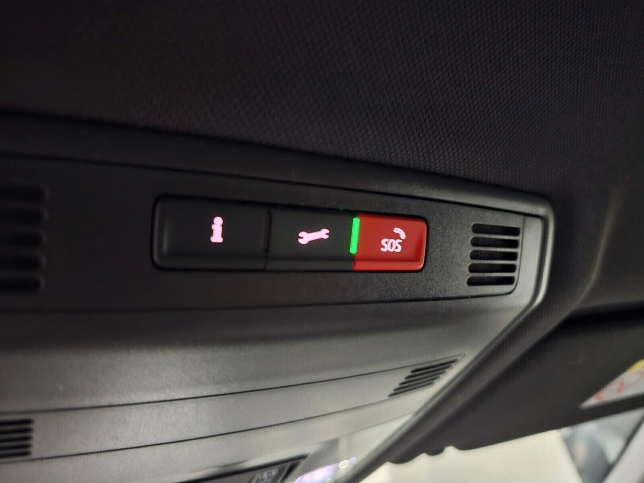 NUOVA VOLKSWAGEN T-ROC 2.0 TDI 150CV R-LINE - ITALIANA PRONTA CONSEGNA