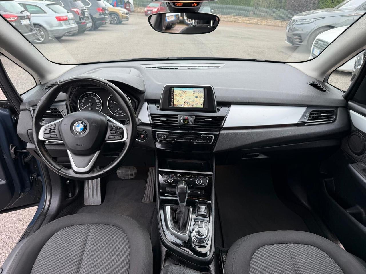Bmw 2er Active Tourer 218d Advantage