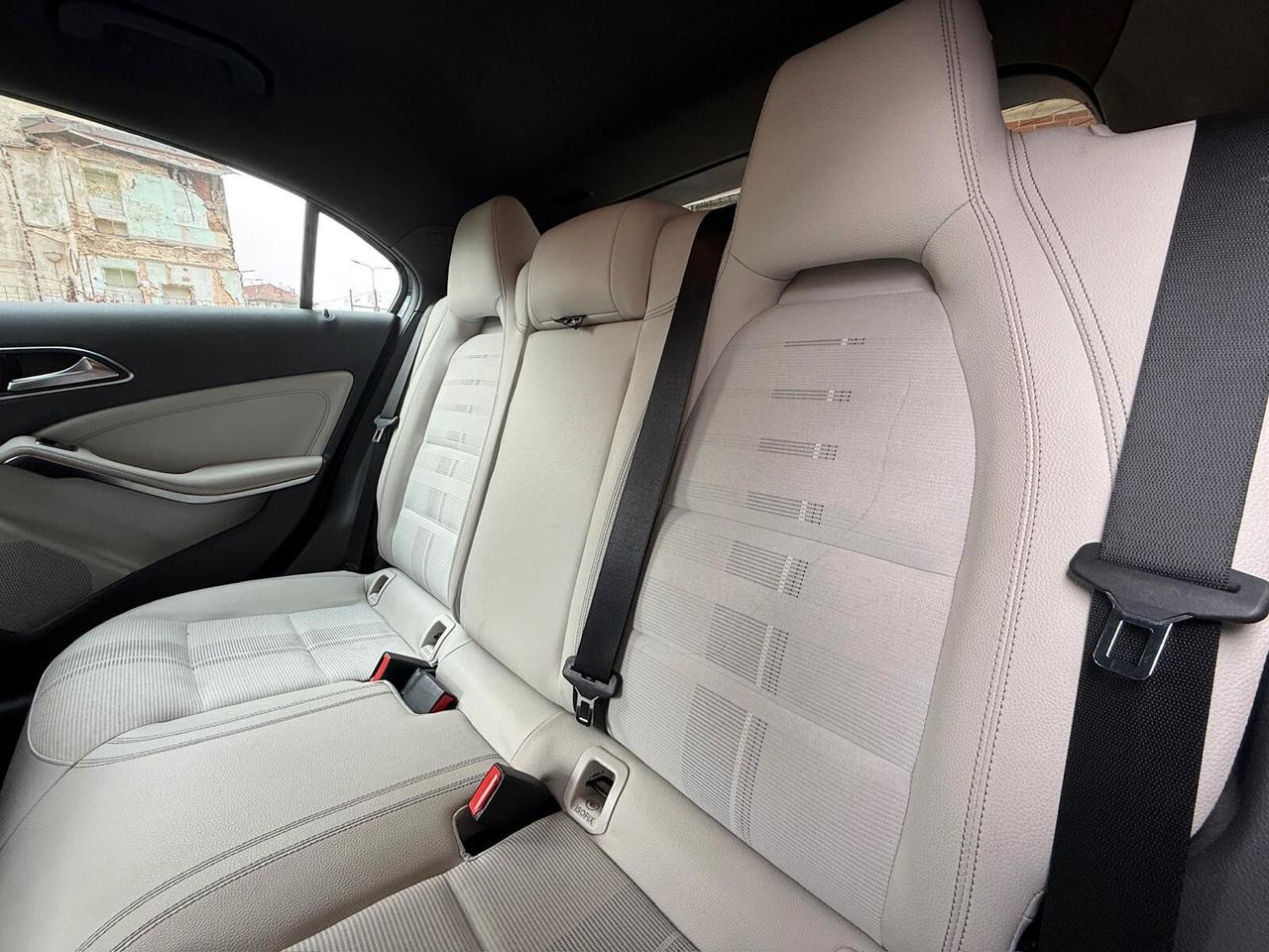 Mercedes-benz A 200 d Automatic 4Matic Executive