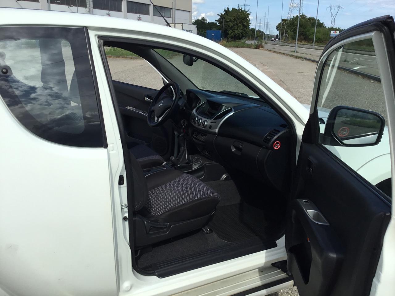 Mitsubishi L200 2.5 DI-D/178CV DC Intense Plus DPF