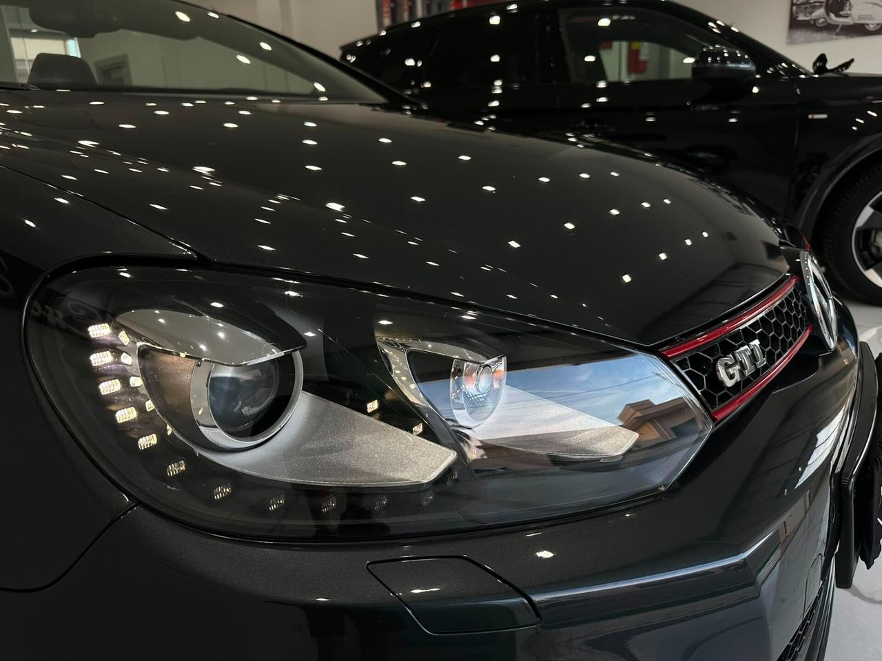 Volkswagen Golf GTI Cabrio 2.0 TFSI