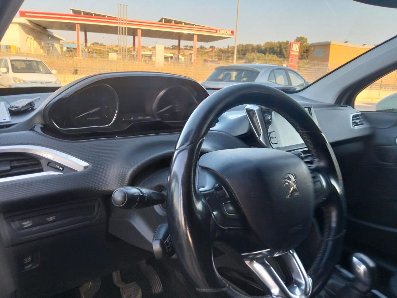 Peugeot 2008 PureTech Turbo 110 S&S Allure