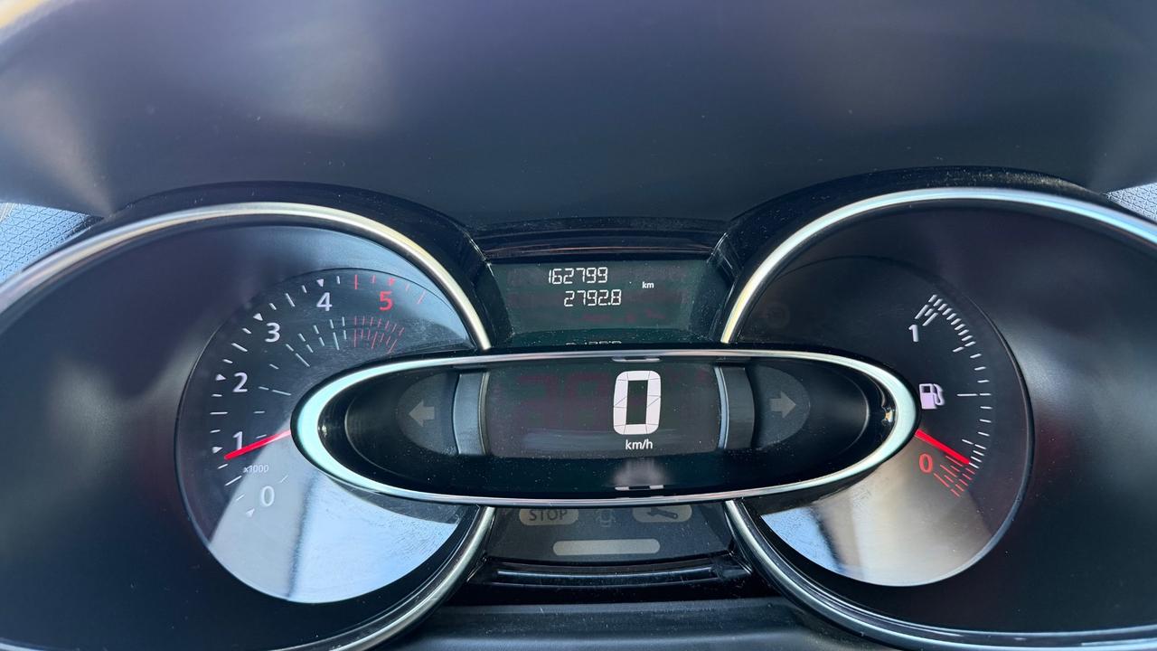 Renault Clio dCi 8V 75 CV Start&Stop 5 porte Energy Duel