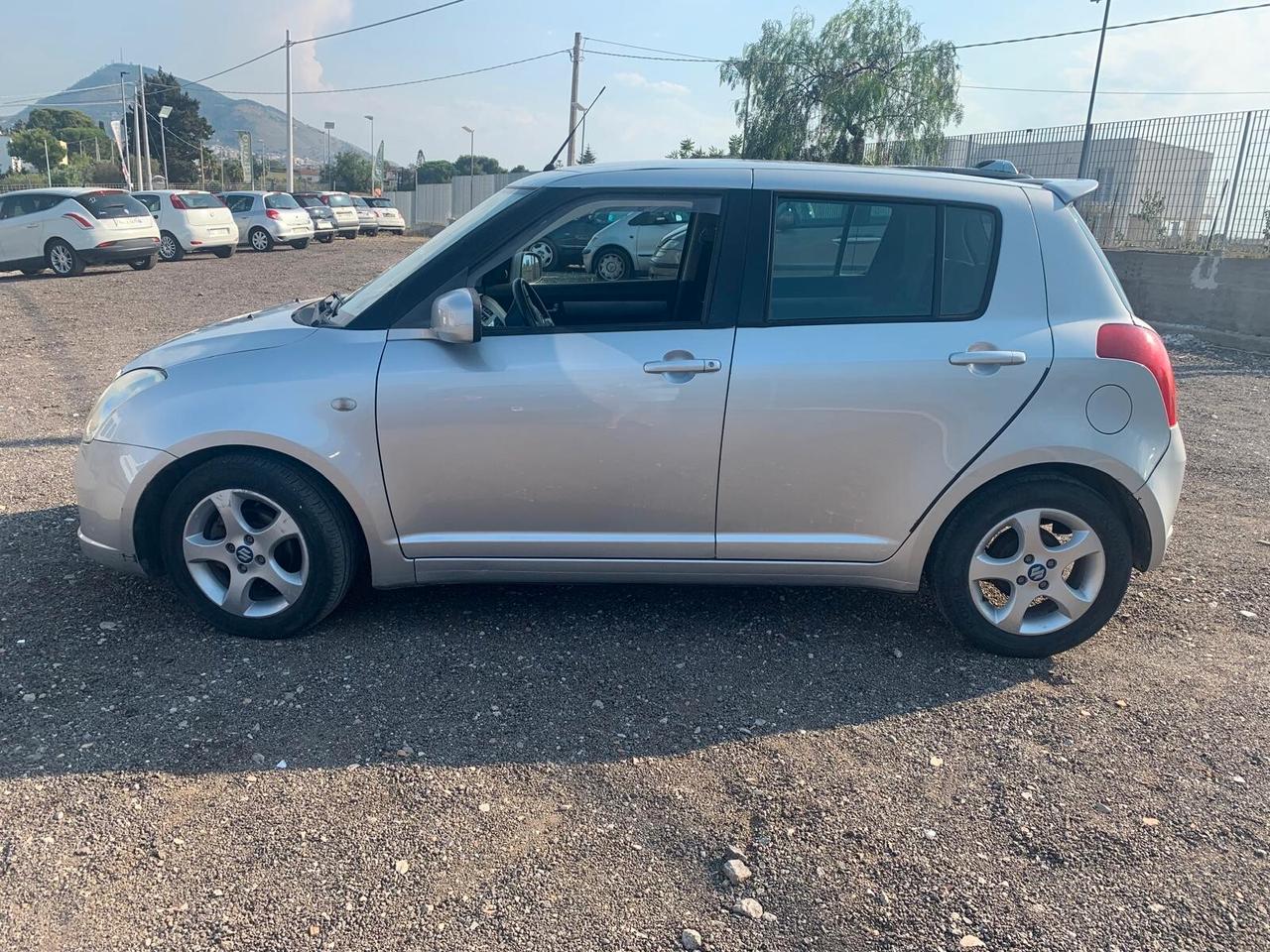 Suzuki Swift 1.3 5p. GLX