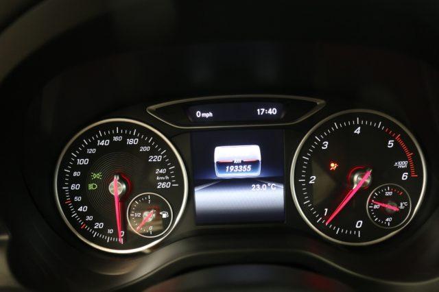 MERCEDES-BENZ A 160 d Executive