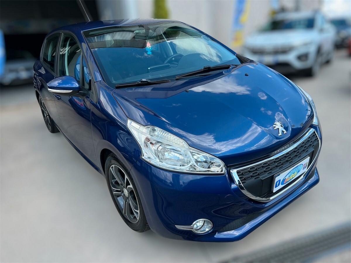 Peugeot 208 PureTech 82 5 porte Access APPENA FATTO ​CINGHIA DI DISTRIBUZIONE / X NEOPATENTATI