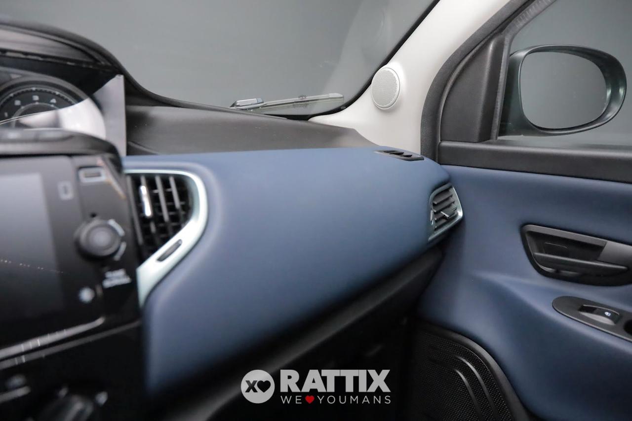 Lancia Ypsilon 1.0 Firefly Hybrid 70CV Platino