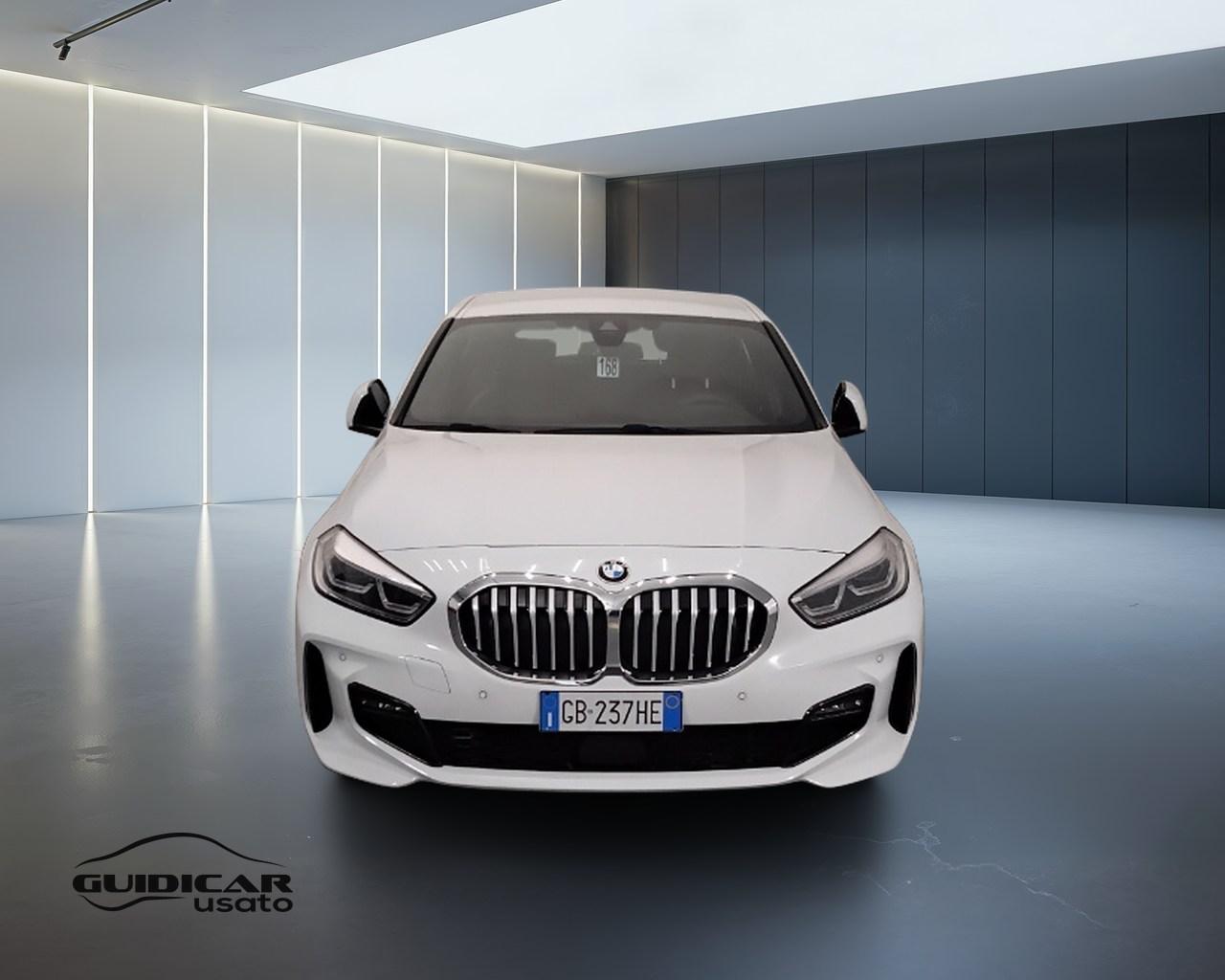 BMW Serie 1 F40 - 116d Msport auto
