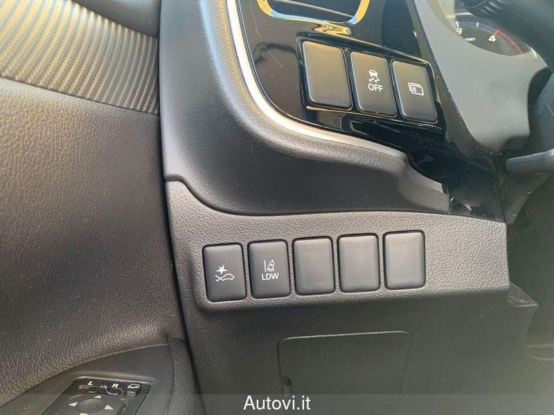 Mitsubishi Outlander 2.2 DI-D 4WD Instyle Plus SDA 7p.