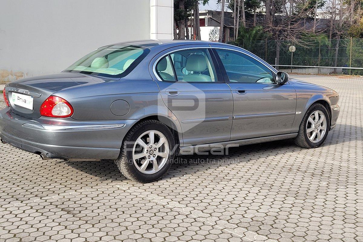 JAGUAR X-Type 2.5 V6 24V cat Executive