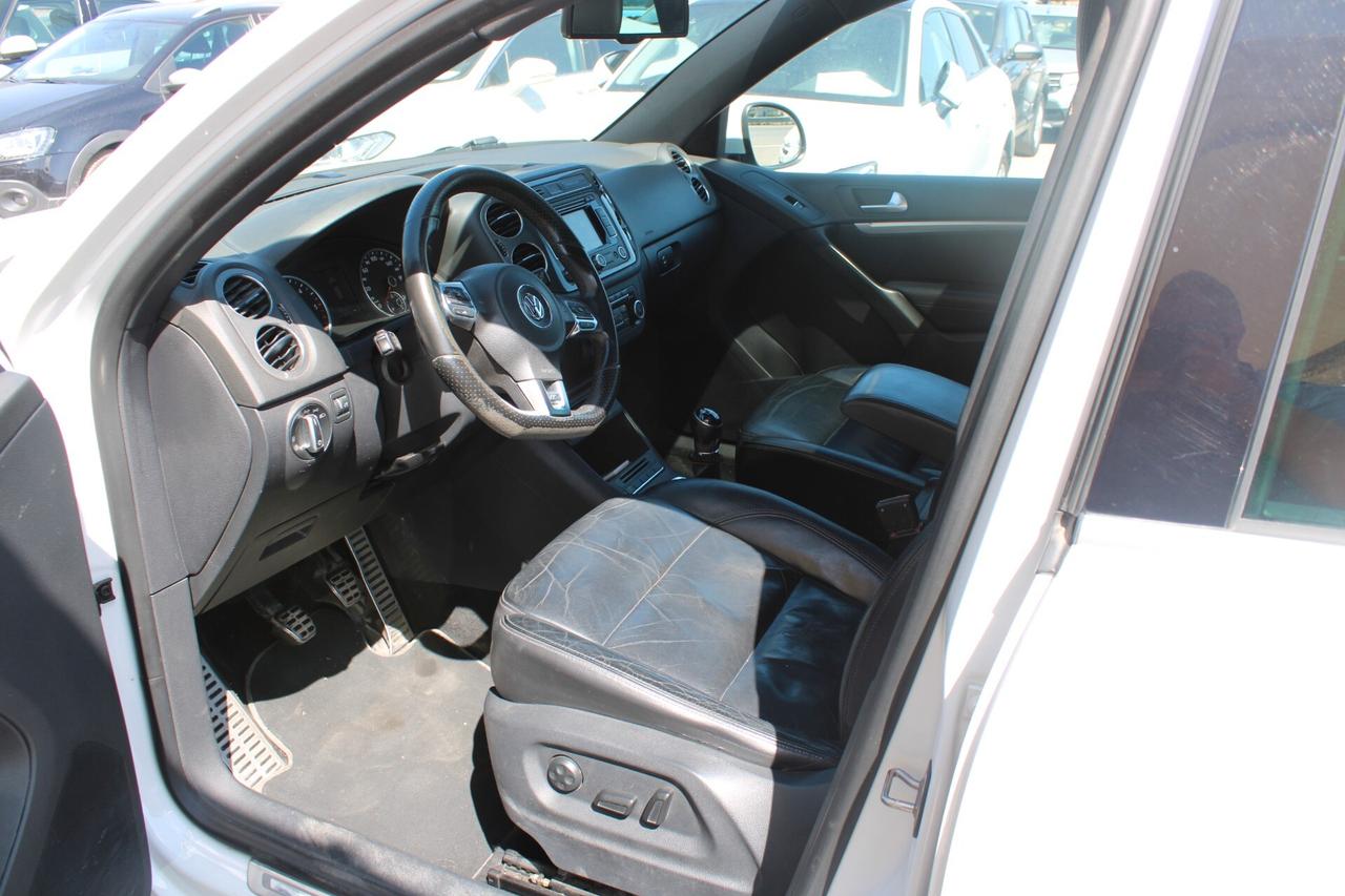 Volkswagen Tiguan 2.0 TDI 140 CV 4MOTION R-LINE