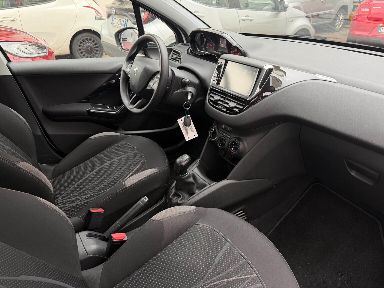 Peugeot 208 PureTech Access 5p. NEOPATENTATI