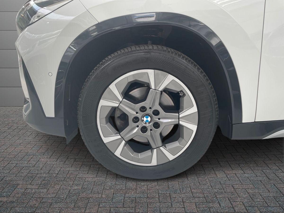 BMW X1 U11 - X1 sdrive18d X-Line auto