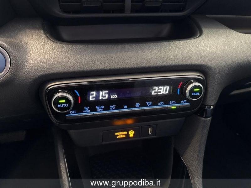 Toyota Yaris IV 2020 1.5h Lounge