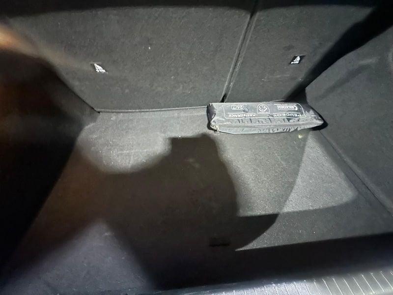 Peugeot 208 208 Hybrid 110 e-DCS6 Allure