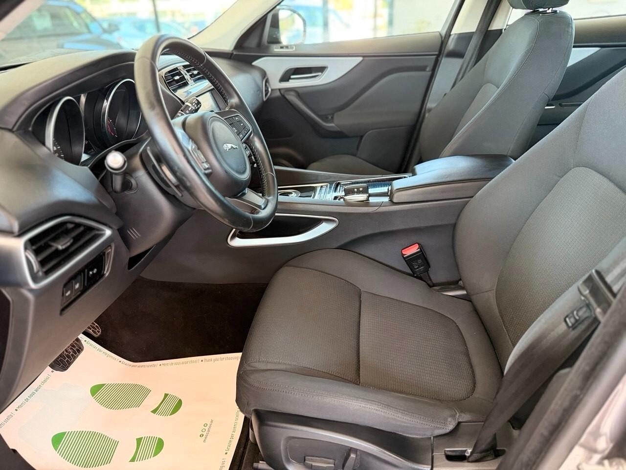 Jaguar F-Pace 2.0 D 180 CV aut. Prestige